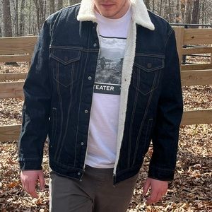 Levi’s Denim Sherpa Lined Trucker Jacket Men’s XL